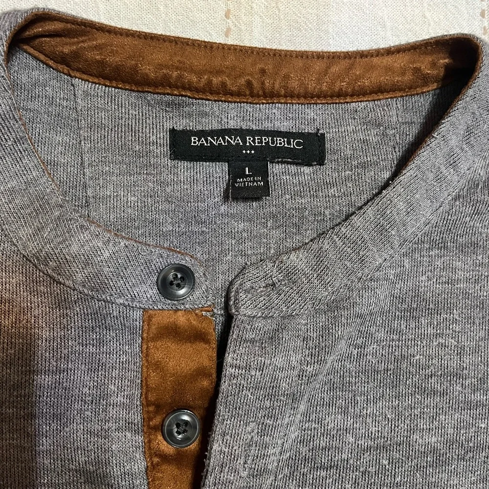 Men's banana republic Gray Henley Long-Sleeve Shirt with Contrast Placket
